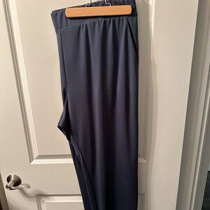 NWT XL Universal Standard pant